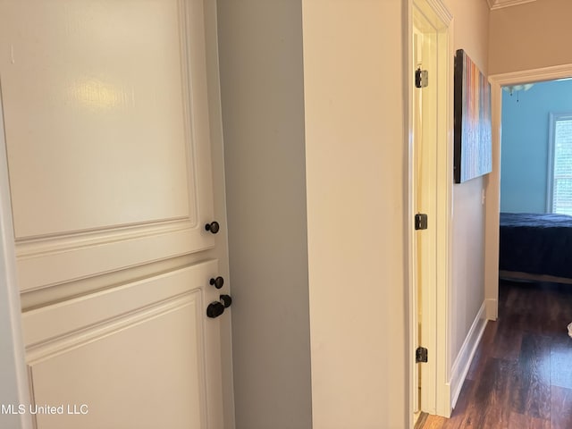 128 Charlton Dr, Madison, MS 39110 - hallway featuring wood finished floors and baseboards
