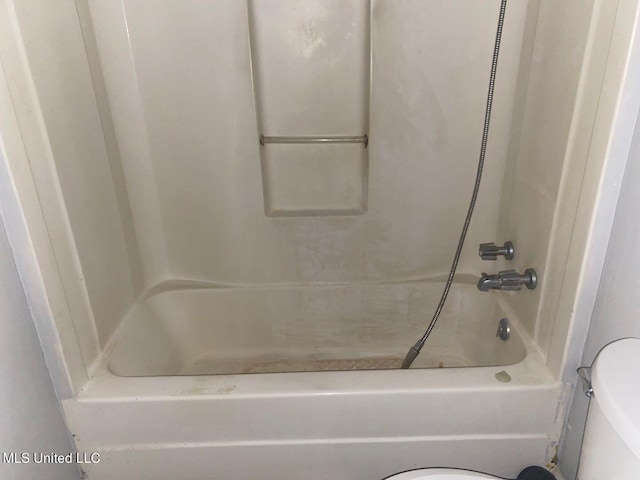 full bath with toilet