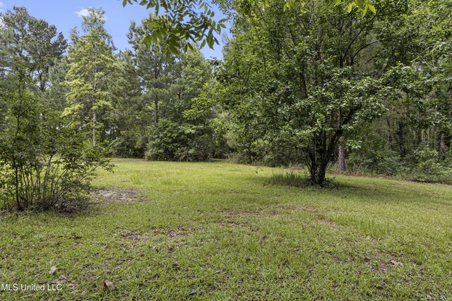 23601 Hinton Rd, Lucedale, MS 39452