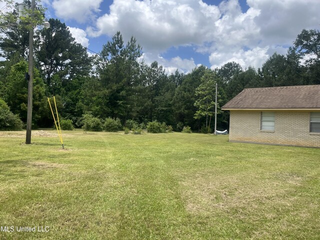 23601 Hinton Rd, Lucedale, MS 39452 - view of grassy yard