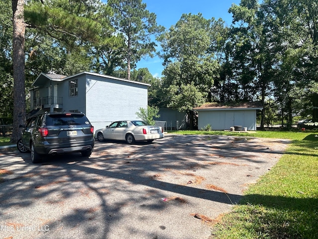 view of side of property