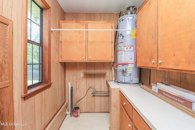 206 Oak Park Dr, Pearl, MS 39208 - utility room with water heater