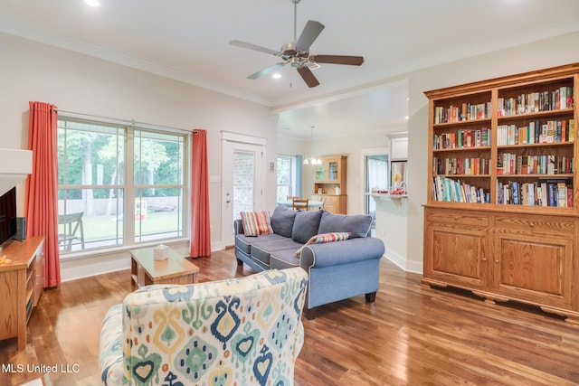 508 Dynsmore Pl, Long Beach, MS 39560 - living room with wood finished floors, recessed lighting, a ceiling fan, and ornamental molding