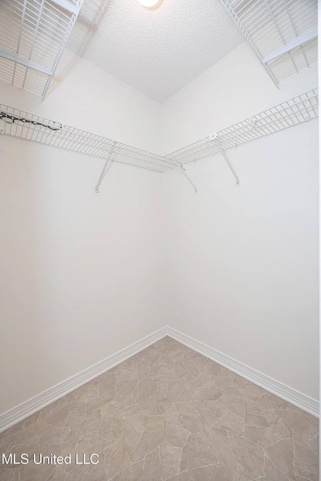 108 Water Oaks Cv, Ocean Springs, MS 39564 - view of spacious closet
