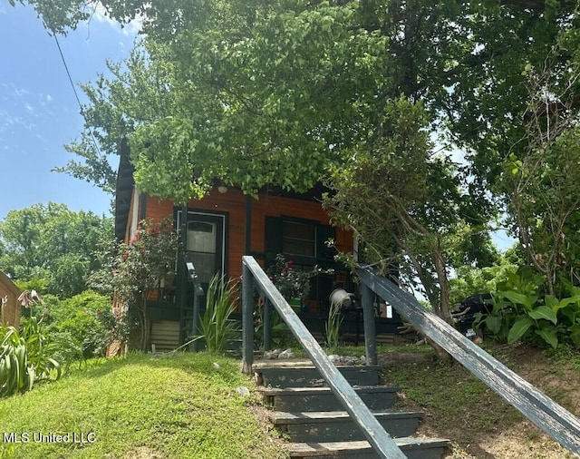 1002 Howard St, Vicksburg, MS 39183 - view of jungle gym featuring stairway