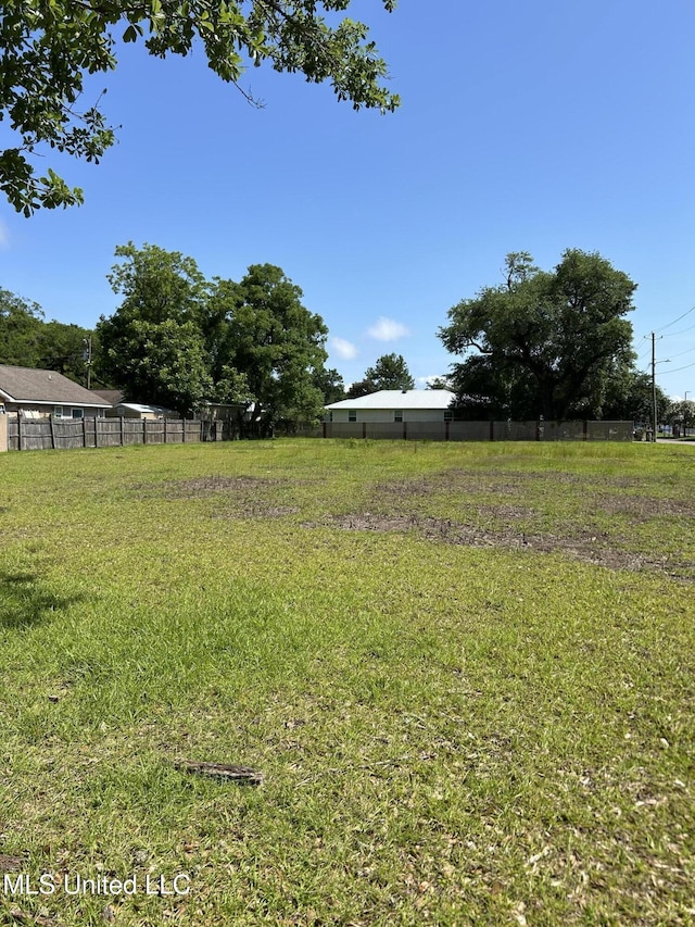 3185 Race Track Rd, Diberville, MS 39540