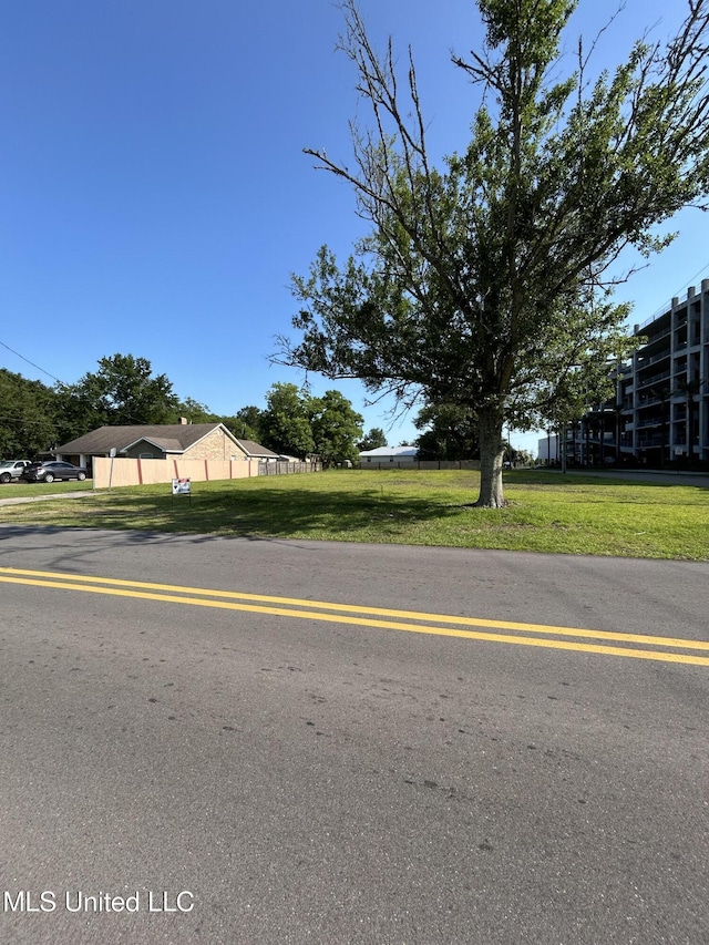 3185 Race Track Rd, Diberville, MS 39540