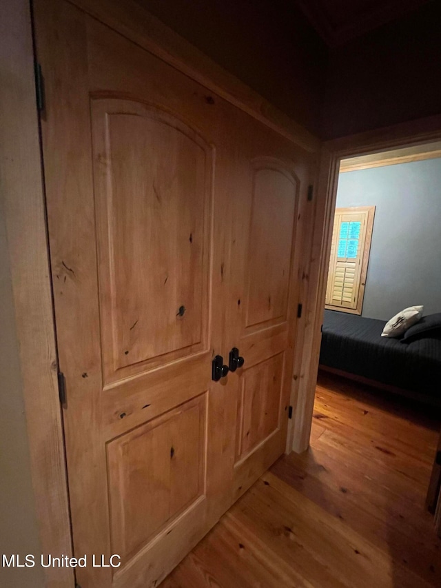 interior details with wood-type flooring