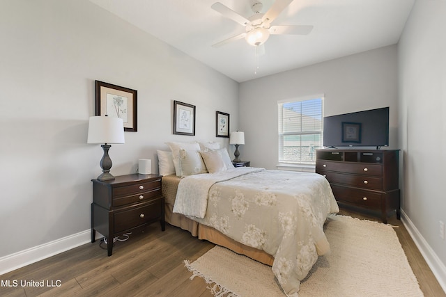 2918 Juliette Dr, Ocean Springs, MS 39564 - bedroom featuring dark wood-style floors, baseboards, and ceiling fan