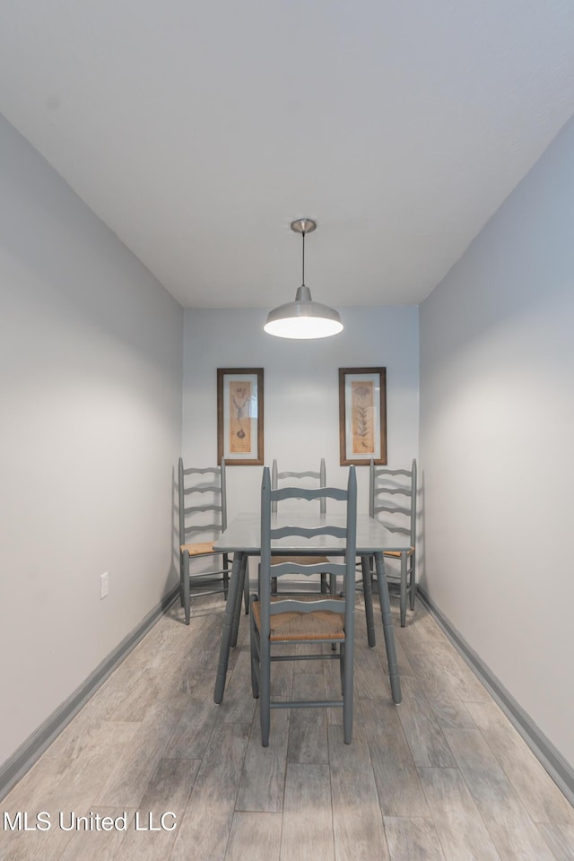 95 Nesting Site, Vicksburg, MS 39183 - dining room featuring baseboards