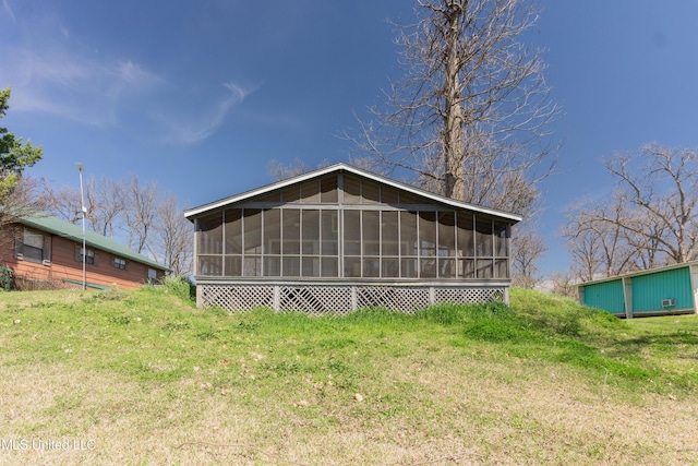 95 Nesting Site, Vicksburg, MS 39183 - rear view of house featuring a sunroom