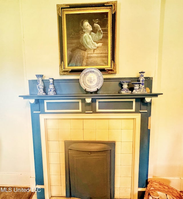 5010 Old Hwy 49, Clarksdale, MS 38614 - detailed view of a tiled fireplace and baseboards