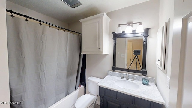 136 Westlake Dr, Brandon, MS 39047 - bathroom featuring vanity, toilet, and shower / bathtub combination with curtain