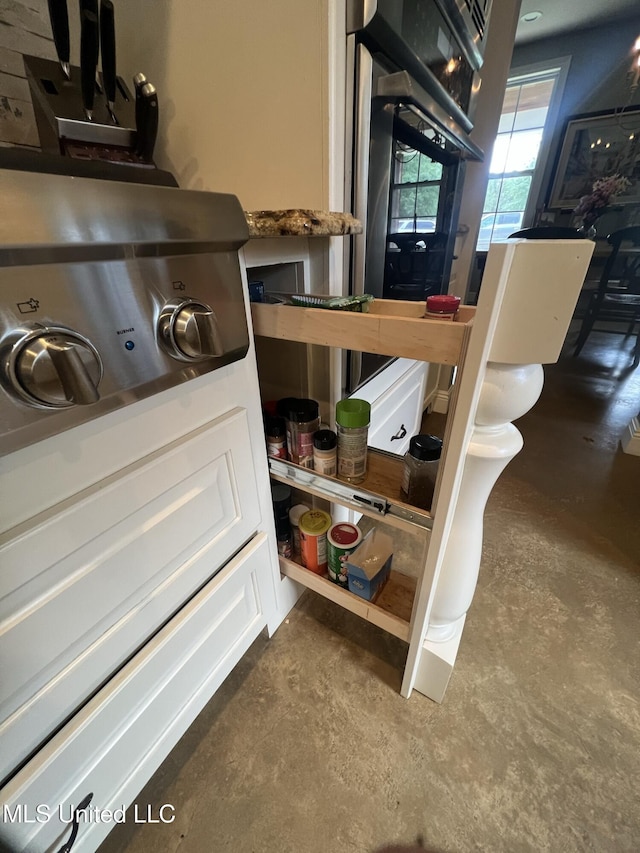 details featuring finished concrete flooring