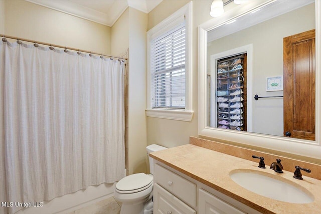 full bath featuring toilet, shower / bath combo, and vanity