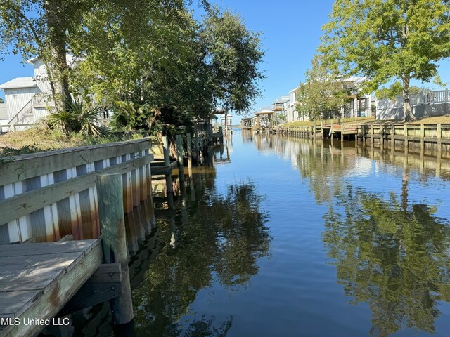 77 Good St, Bay Saint Louis, MS 39520