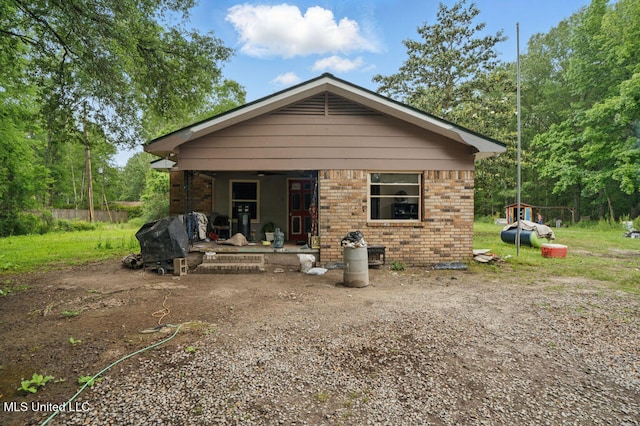 9 Gail St, Hattiesburg, MS 39402 - back of property featuring brick siding