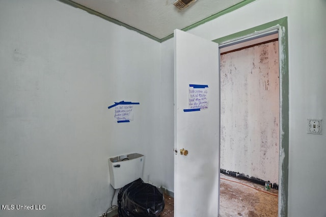 9 Gail St, Hattiesburg, MS 39402 - view of bathroom