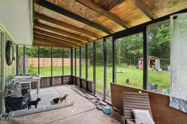 9 Gail St, Hattiesburg, MS 39402 - unfurnished sunroom featuring vaulted ceiling