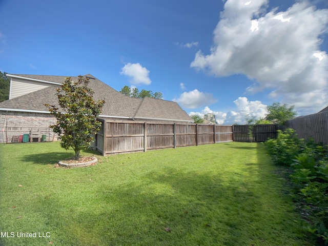 5807 Sylvester St, Ocean Springs, MS 39564 - view of yard