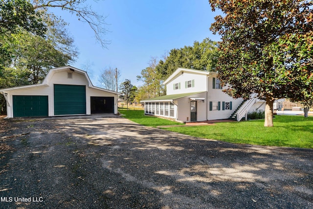 exterior space featuring a yard