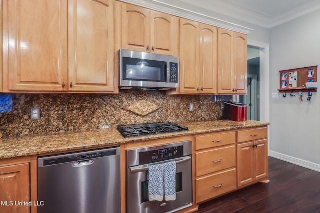 2011 Pointe Clear Dr, Biloxi, MS 39531 - kitchen featuring stainless steel appliances, dark wood-style floors, backsplash, baseboards, and ornamental molding