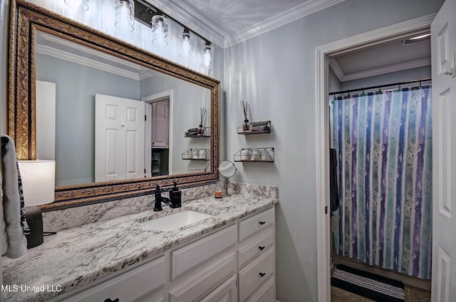 320 Woodhollow Cv, Brandon, MS 39047 - bathroom with vanity, ornamental molding, and curtained shower