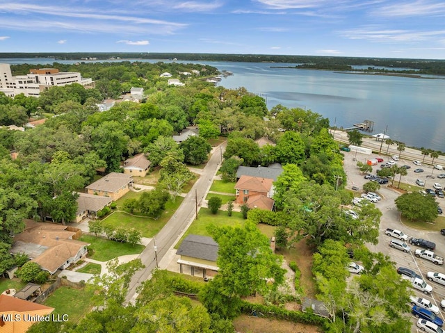 426 Donwood Pl, Biloxi, MS 39530 - view of property location featuring a large body of water