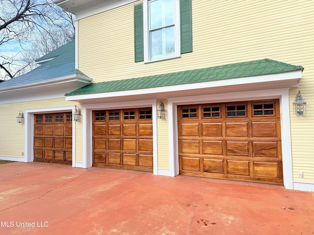 521 Holland Ave, Philadelphia, MS 39350 - view of garage