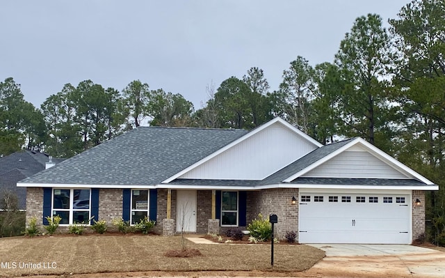 view of front of house featuring a garage