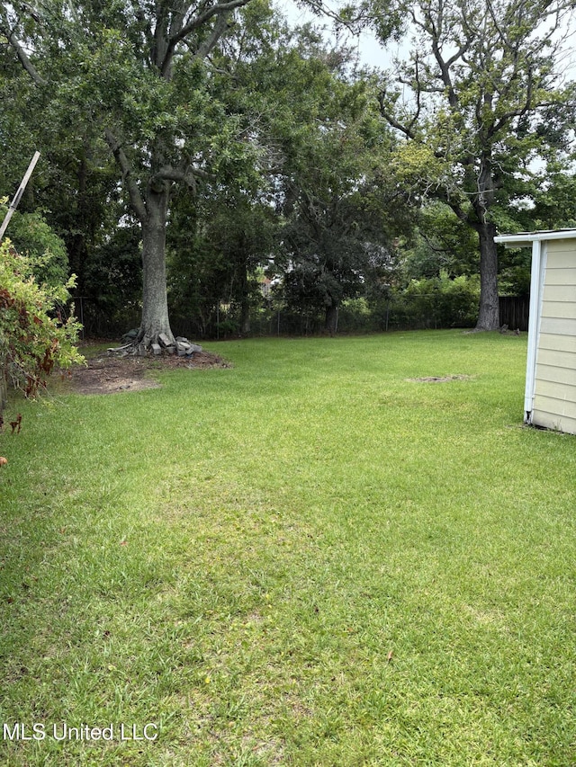 1717 Cherokee St, Pascagoula, MS 39581 - view of grassy yard