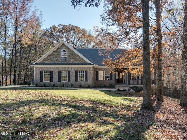 view of front of property with a front lawn