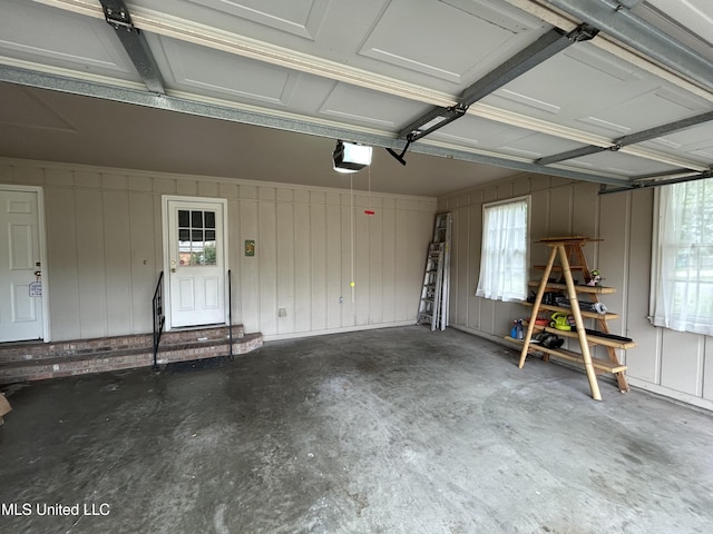 502 Frederick Dr, Cleveland, MS 38732 - garage with a garage door opener