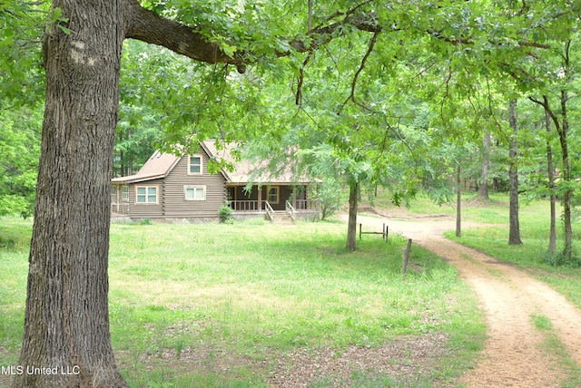 3490 Sherrod Rd, Nesbit, MS 38651 - view of grassy yard with covered porch