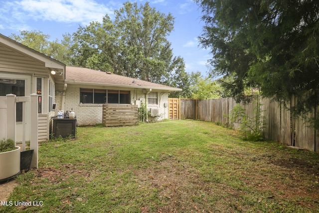 3306 Nottingham Rd, Ocean Springs, MS 39564 - fenced backyard featuring cooling unit