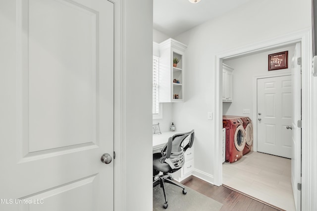 35 Enclave Cir, Ridgeland, MS 39157 - office with separate washer and dryer, built in study area, and wood finished floors