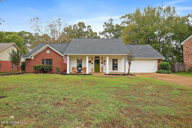 view of front facade featuring a front lawn, a garage, and a porch