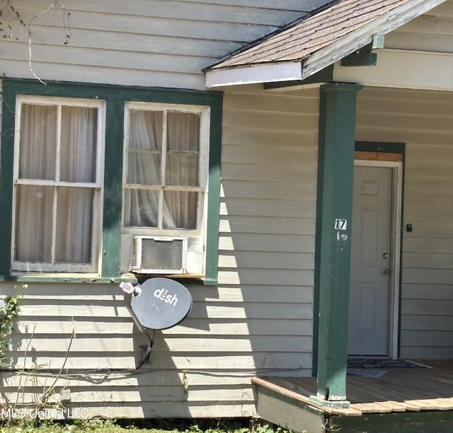 15 E Franklin St, Natchez, MS 39120 - property entrance with cooling unit