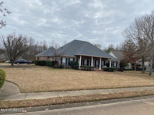 view of front of house featuring a porch