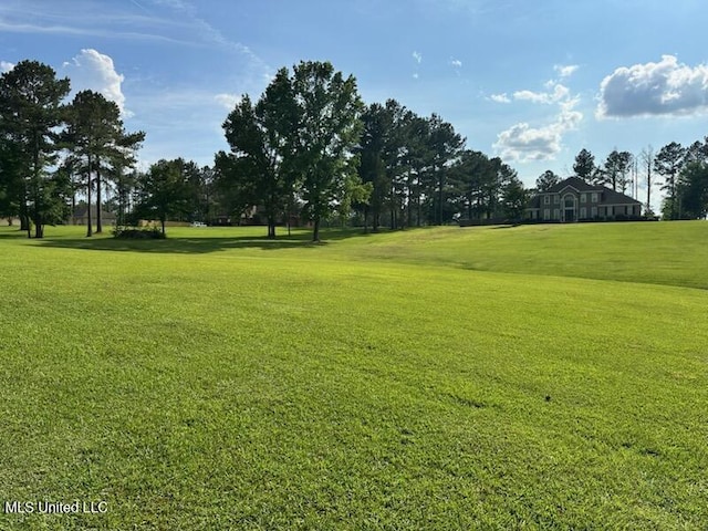 2550 Jones Rd, Terry, MS 39170 - surrounding community with a yard