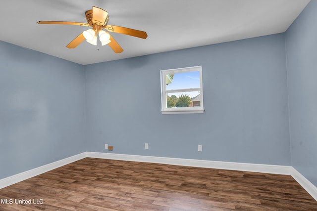 unfurnished room featuring ceiling fan and hardwood / wood-style floors