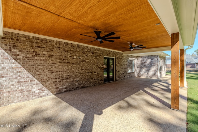 view of patio featuring ceiling fan