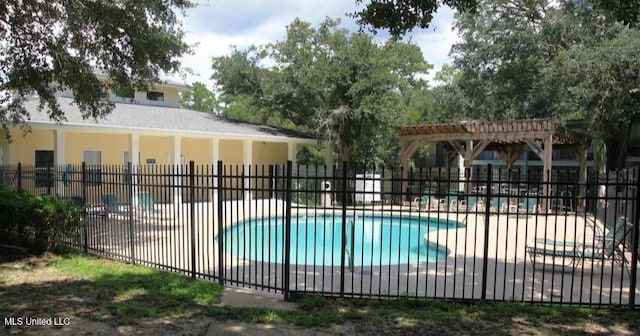 3230 Cumberland Rd Unit 78, Ocean Springs, MS 39564 - community pool with a patio area