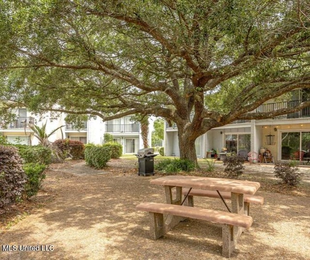 3230 Cumberland Rd Unit 78, Ocean Springs, MS 39564 - view of yard featuring a patio area