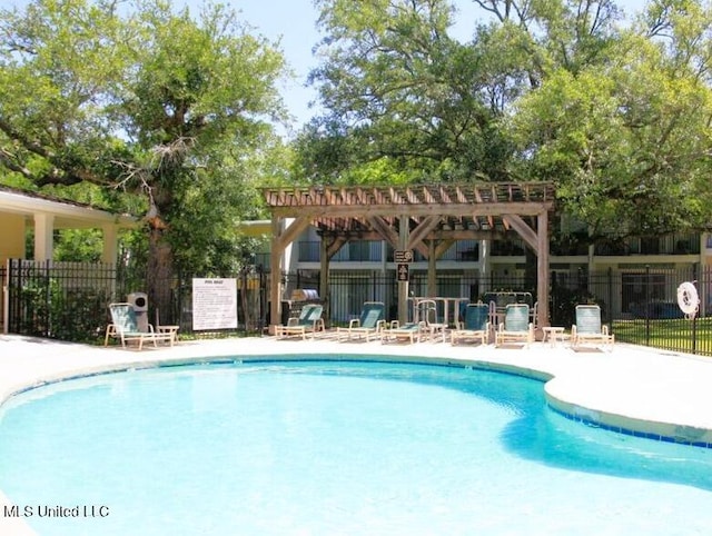 3230 Cumberland Rd Unit 78, Ocean Springs, MS 39564 - community pool with a patio