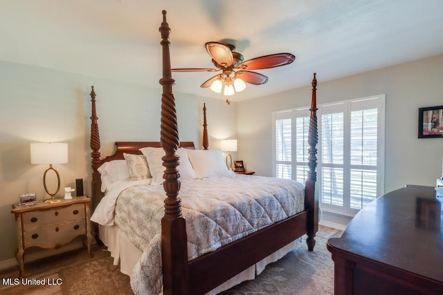 bedroom featuring a ceiling fan