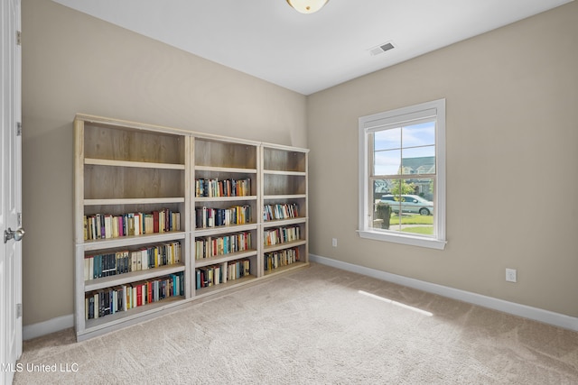 5110 Kensington Creek Dr, Southaven, MS 38672 - sitting room featuring carpet floors and baseboards