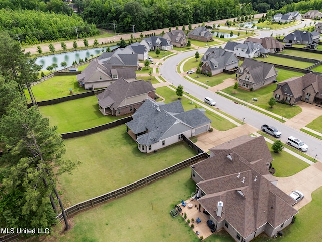 5110 Kensington Creek Dr, Southaven, MS 38672 - aerial perspective of suburban area with a nearby body of water