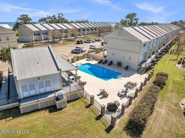 drone / aerial view featuring a residential view