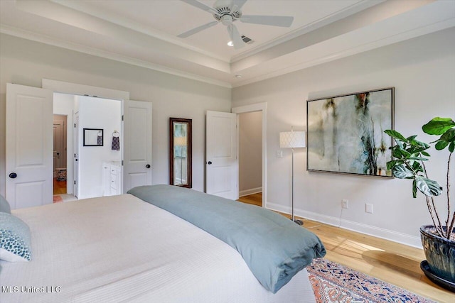 122 Seymour Dr, Madison, MS 39110 - bedroom featuring wood finished floors, baseboards, crown molding, recessed lighting, and connected bathroom